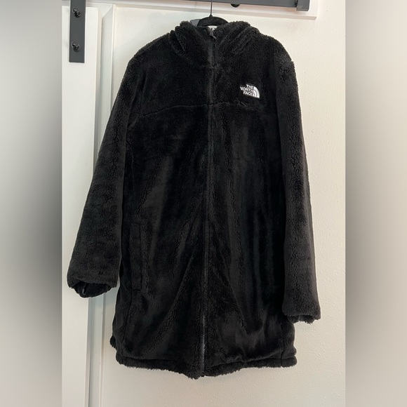 The North Face Reversible Puffer Jacket - Picture 3 of 9